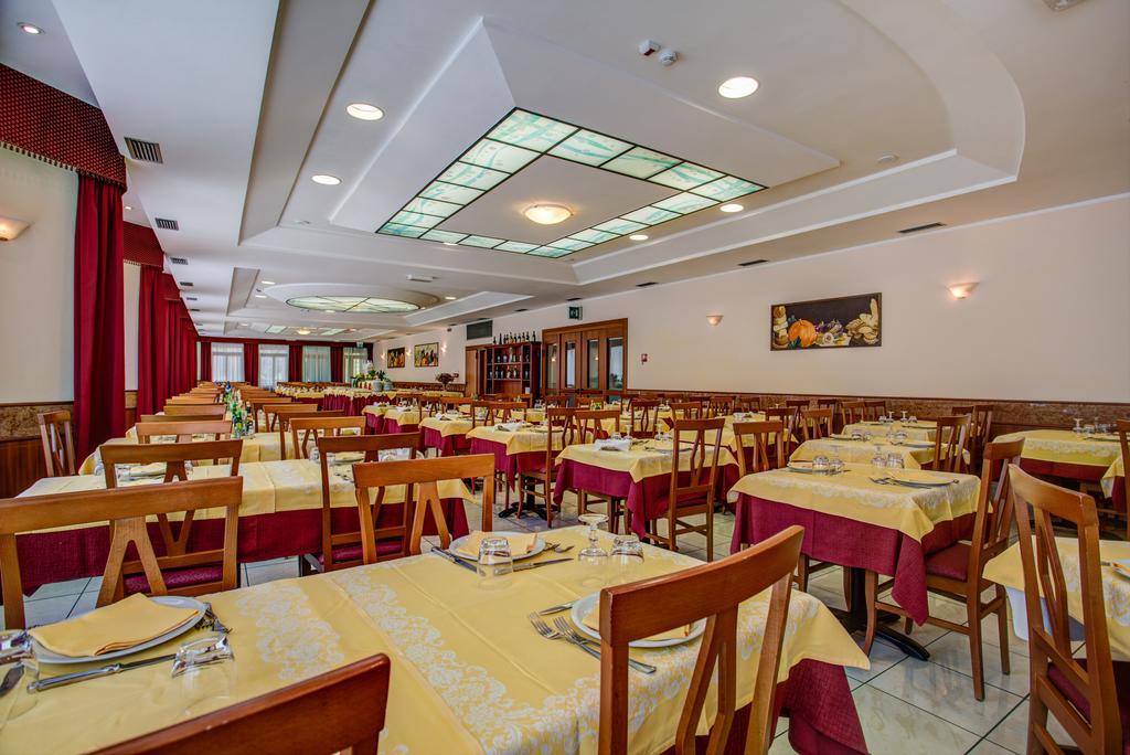 Hotel San Giorgio Milano Marittima Exteriér fotografie